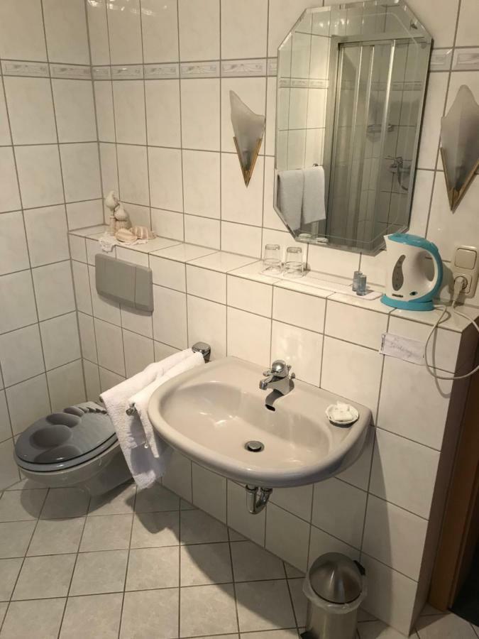 Landhaus Wilhelmshoehe Uetze Buitenkant foto